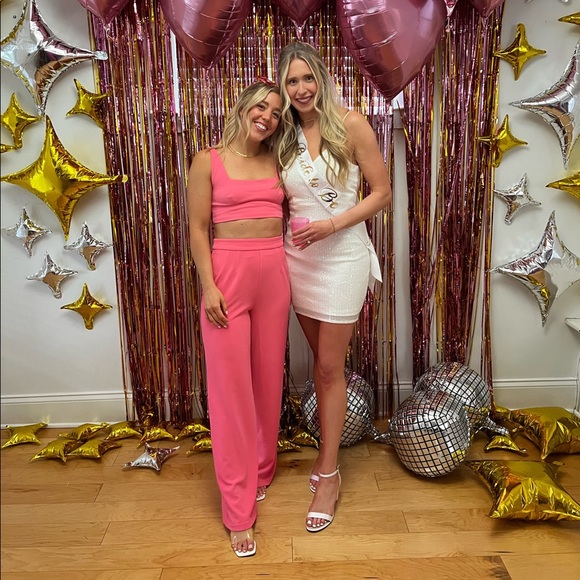 Adorable pink two piece set - Picture 4 of 5